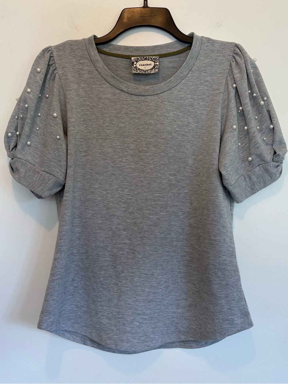 Skonhet Pearl Embellished Puffy Sleeve Cozy Gray Top
